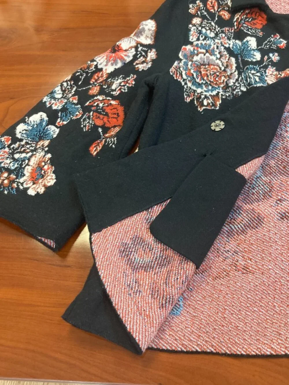 Moulinette Soeurs By Anthrpologie Black Floral Long Sleeved Jacket Size M